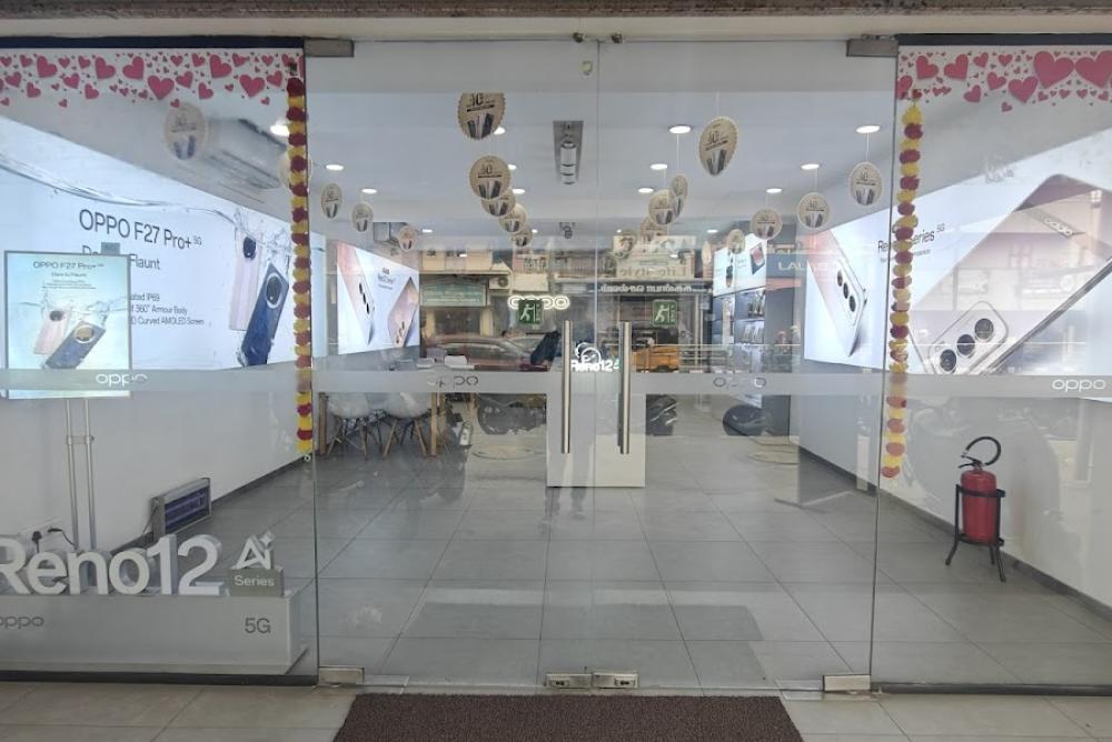 OPPO Service Center in Nelson Manickam (Chennai)
